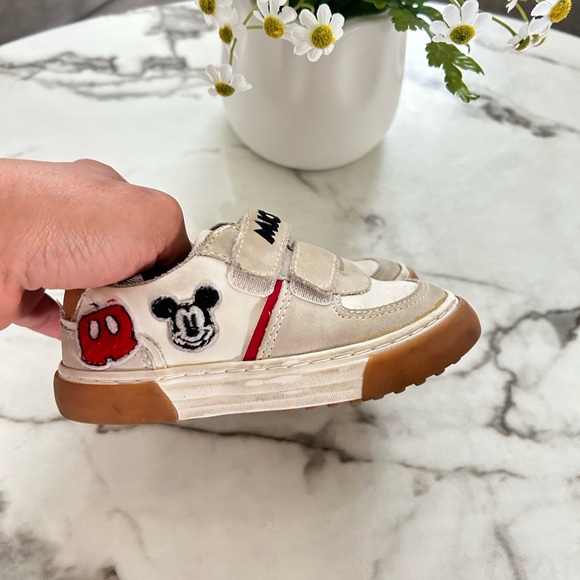 Zara toddler shoes - Picture 11 of 12